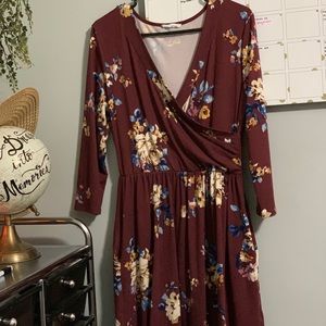 XXL Burgundy Nursing-Friendly Midi Dress
